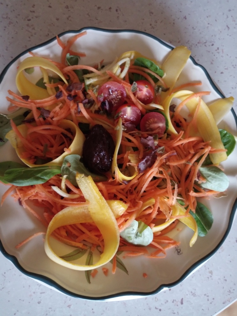 Flavie Dode Naturopathie Réflexologies Bien-être Alimentation Vitalité Nutrition Repas