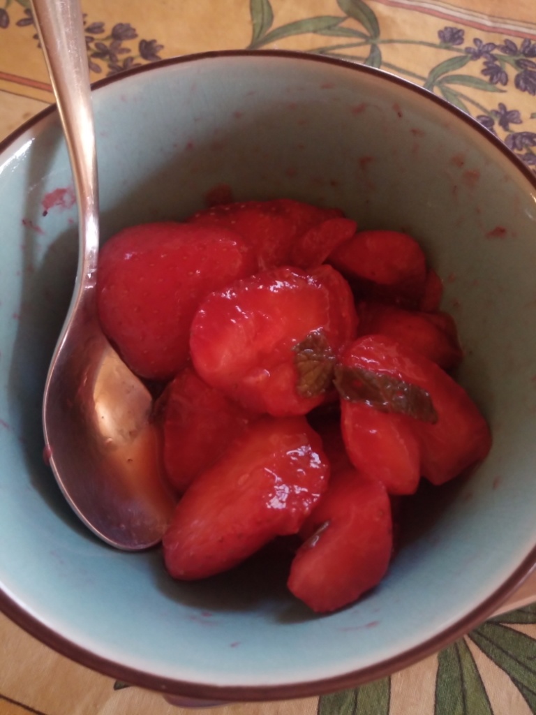 Flavie Dode Naturopathie Réflexologies Bien-être Alimentation Vitalité Nutrition Petit-déjeuner Fruits